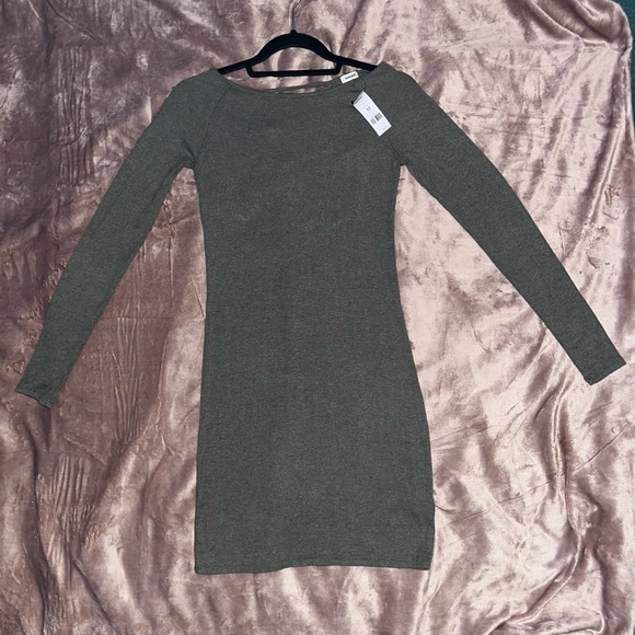 BNWT Lace-Up-Back Bodycon Dress - Picture 6 of 7